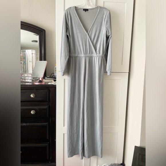 Long Sleeve Cross Front Jumpsuit - Picture 4 of 7